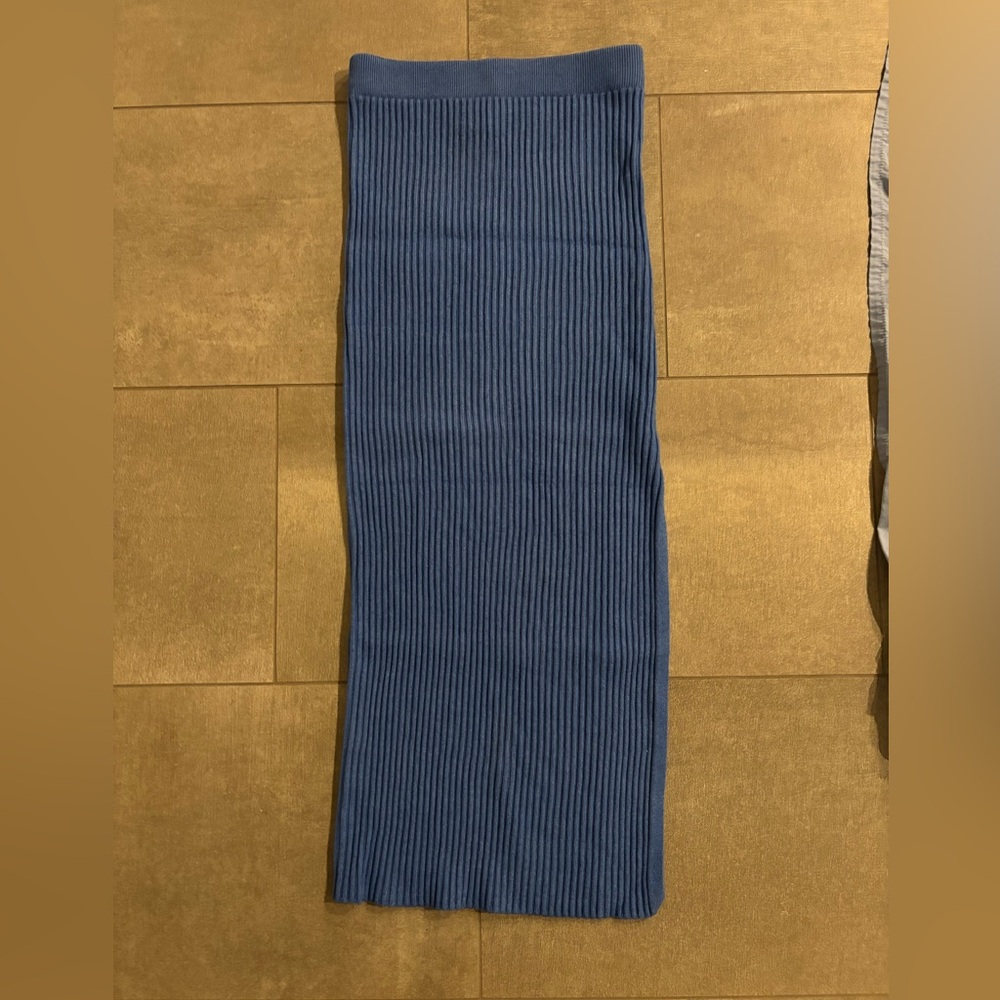 Princess Polly blue maxi knit skirt size xs